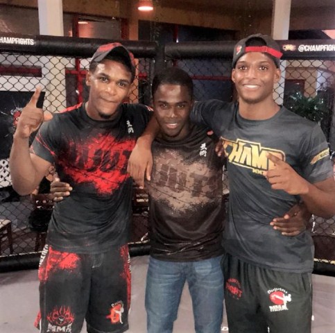 Realizan en Puerto Plata cartelera de artes marciales mixtas con 7 peleas donde participaron jóvenes talentosos de la categoría amateur