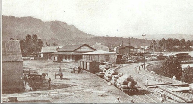 Estacionado en el inclemente