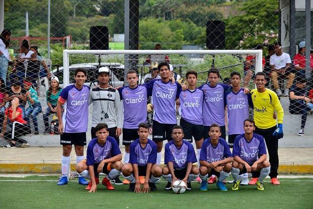 Equipo de fútbol del Colegio San José de Puerto Plata realiza excelente demostración de calidad en Santiago