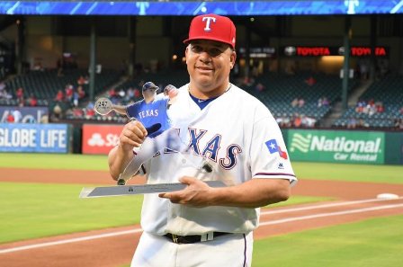Gobierno dominicano reconoce a Bartolo Colón por convertirse en el pitcher latino más ganador de Grandes Ligas