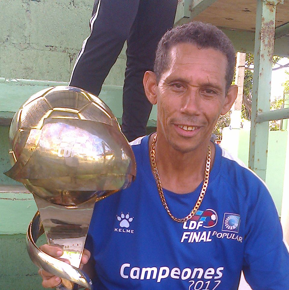 Denuncian connotado atleta puertoplateño ha sido abandonado por autoridades deportivas, aún espera pensión