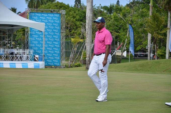 Golfista puertoplateño Julio Santos encabeza jugadores del PGA Tour Latinoamericano 2019 a realizarse en Playa Dorada