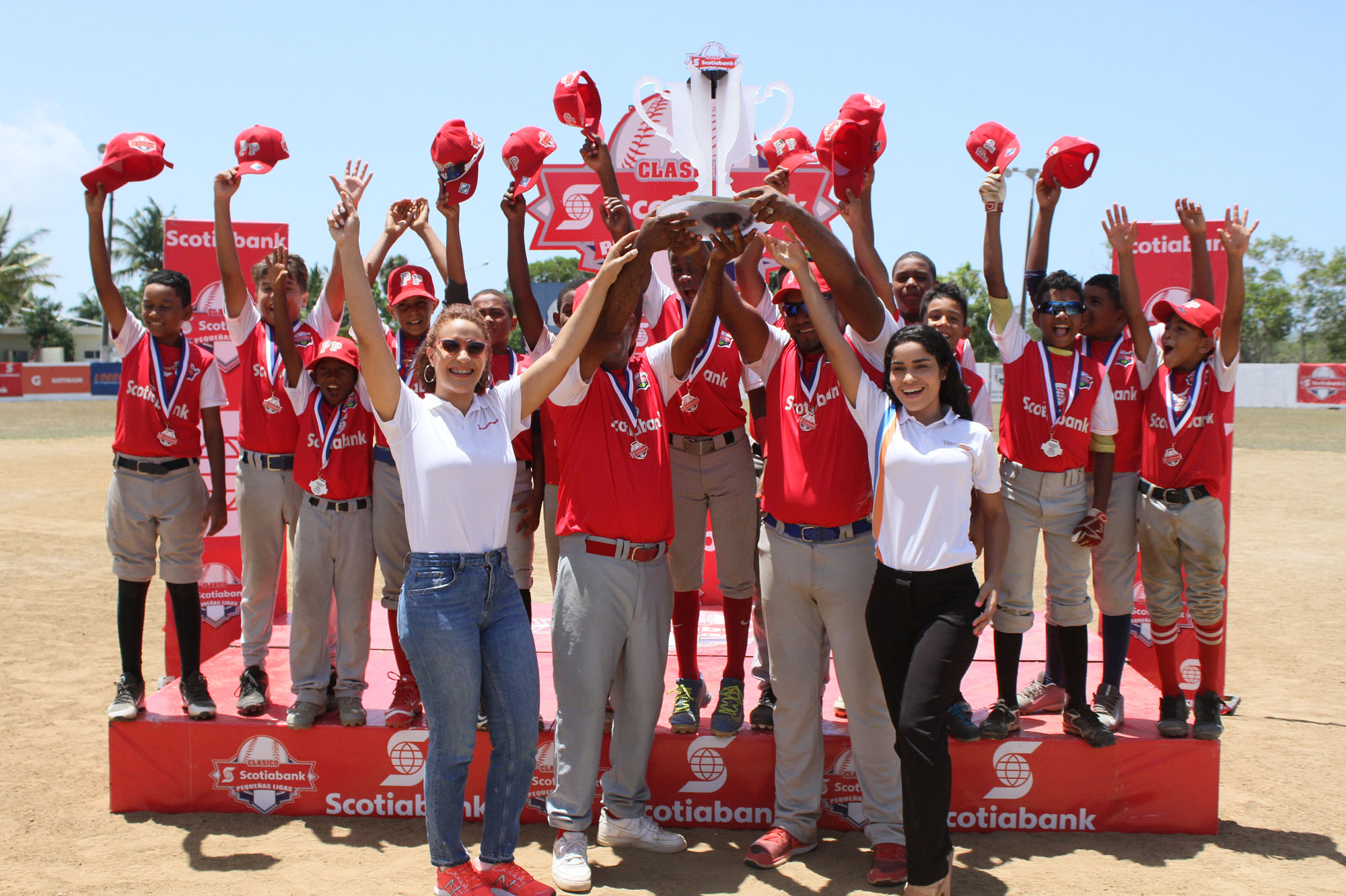 Selección de Puerto Plata conquista Campeonato Internacional de Béisbol de Pequeñas Ligas al vencer a San Pedro de Macorís