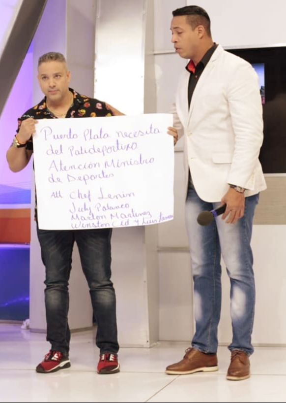 Chef internacional nativo de Puerto Plata convoca marcha para exigir reparación techado de baloncesto Fabio Rafael González