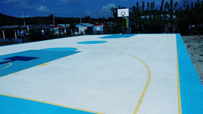 Alcaldía de Imbert inaugura instalaciones deportivas en comunidad La Ceiba