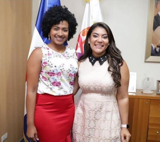 ¡Hacen falta faldas!