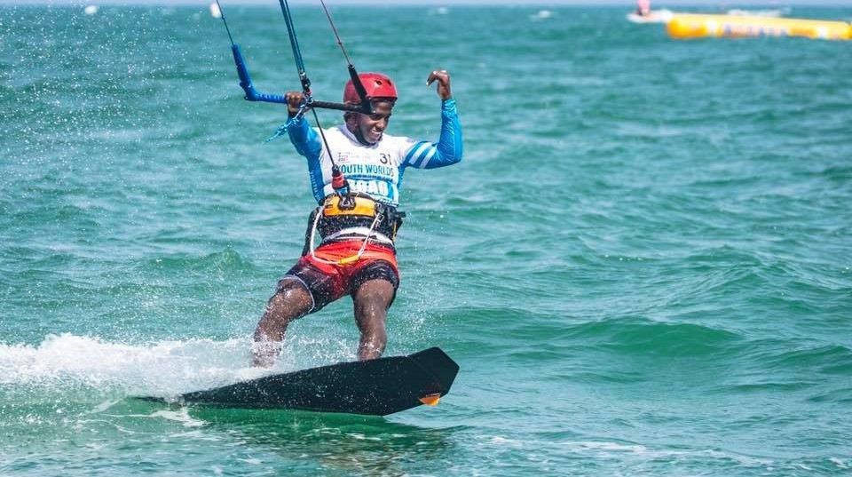 Atleta puertoplateño de alto rendimiento Adeuri Corniel gana Campeonato Mundial del GKA Kite realizado en Isla Mauricio