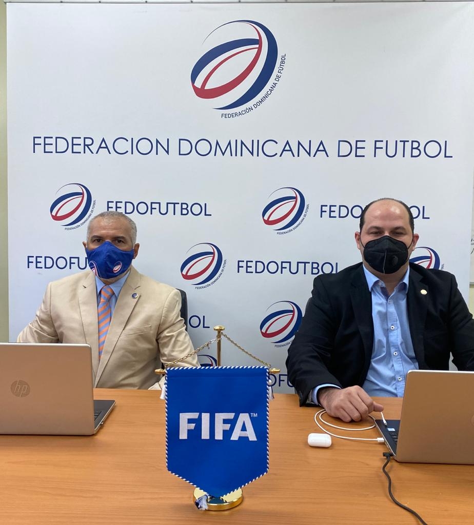 Puertoplateños presiden FEDOFUTBOL anuncian llevarán ayuda a los sectores con aportes de la FIFA por la pandemia del COVID 19