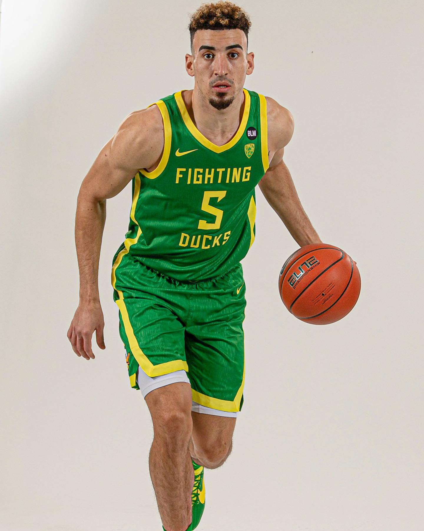 Prometedor baloncestista puertoplateño Chris Duarte debutó en la recién iniciada temporada de la NCAA