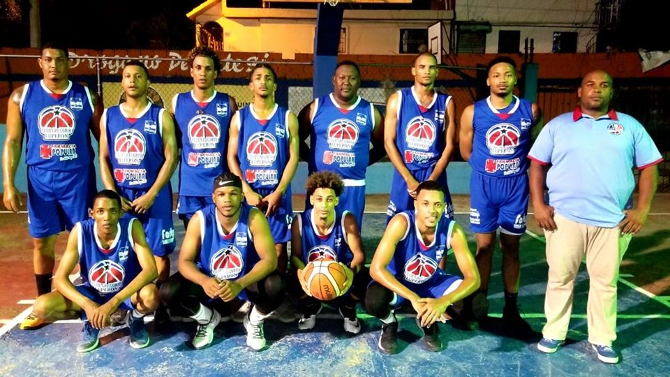 Calle 6 venció a La Viara en torneo baloncesto intercalles del club Gregorio Luperón