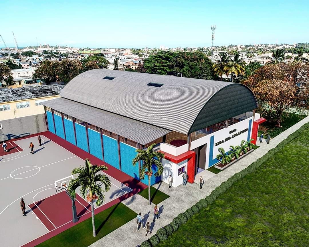 Aspirante a dirigir cabildo de Puerto Plata promete transformar espacios deportivos y construir techados en clubes