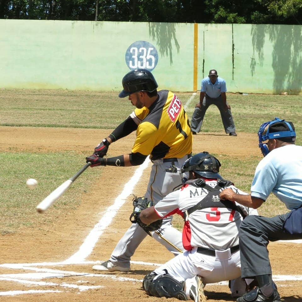 Liga de Béisbol Profesional de Verano en espera de que pase la pandemia del virus COVID-19