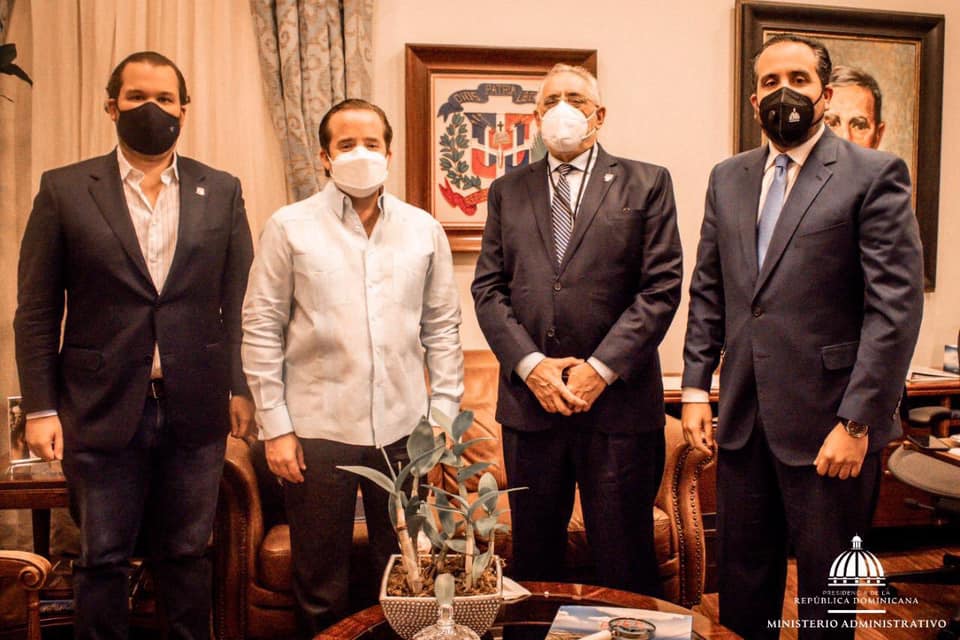 Paliza se reúne con presidente LIDOM, todo parece indicar que habrá béisbol de invierno en Puerto Plata