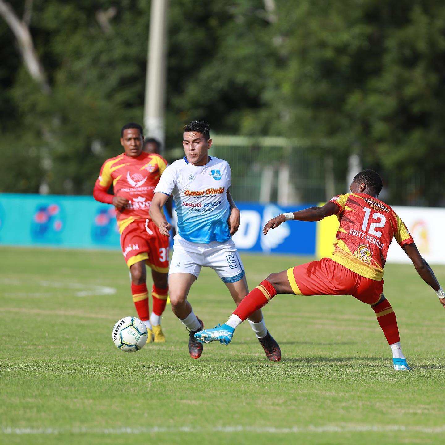 Atlántico FC le saca un empate al Atlético Vega Real con espectacular gol de Felipe Núñez al cierre