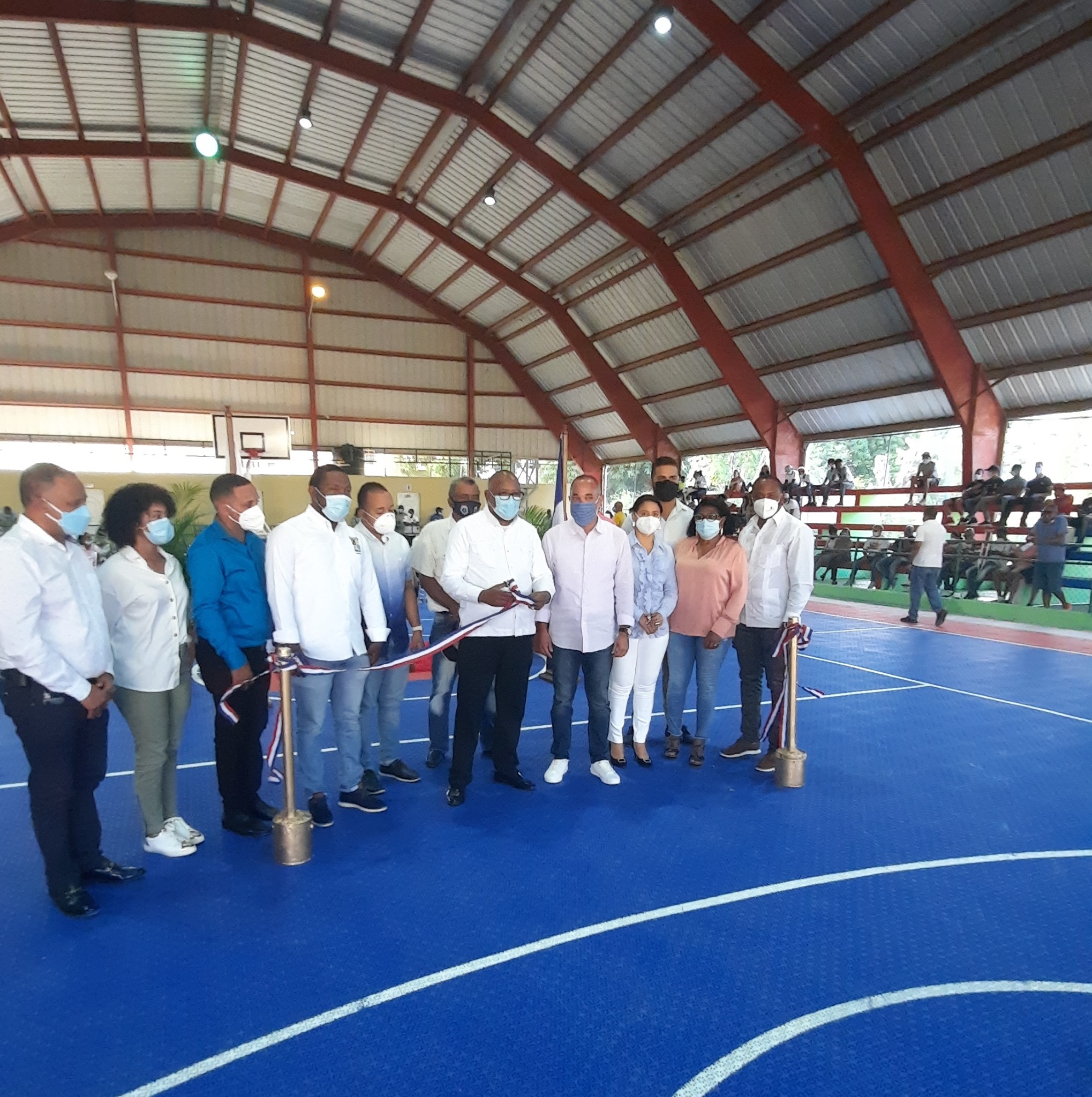 Autoridades reinauguran multiuso municipal de Luperón tras ser remozado por el Gobierno central