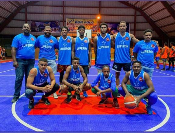 Estelares de Luperón derrotan a Mellizos Del Sur en Juego de Estrellas Torneo Luperón.  