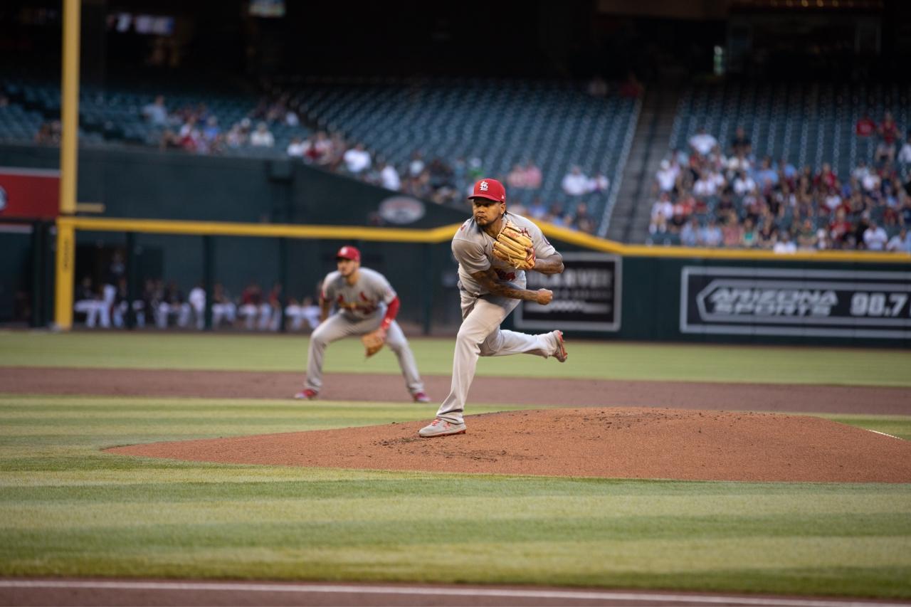 Puertoplateño Carlos Martínez lanzó buena pelota en partido de San Luis ante Arizona