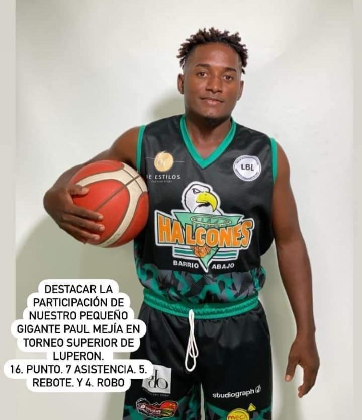 Joven atleta del sector El Javillar se destaca en torneo baloncesto superior de Luperón