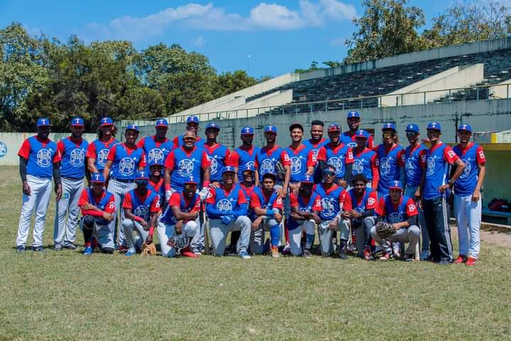 Titanes de Casa Linda y Altamira BBC obtienen victorias en Liga de Béisbol Superior de Puerto Plata