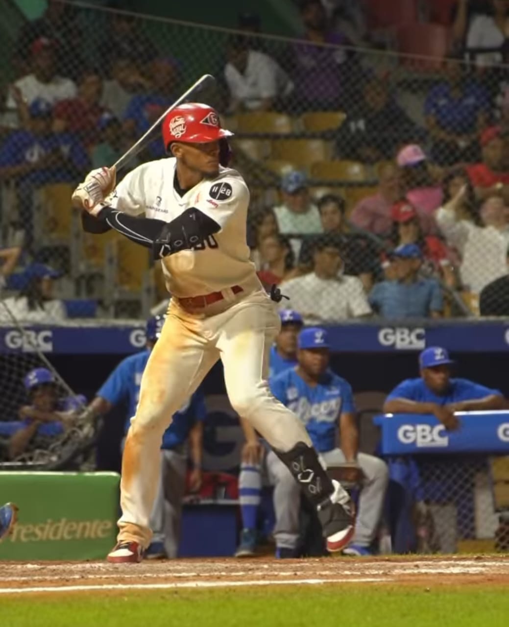 Puertoplateño Erik González es seleccionada “Pelotero Estrella de la Semana”