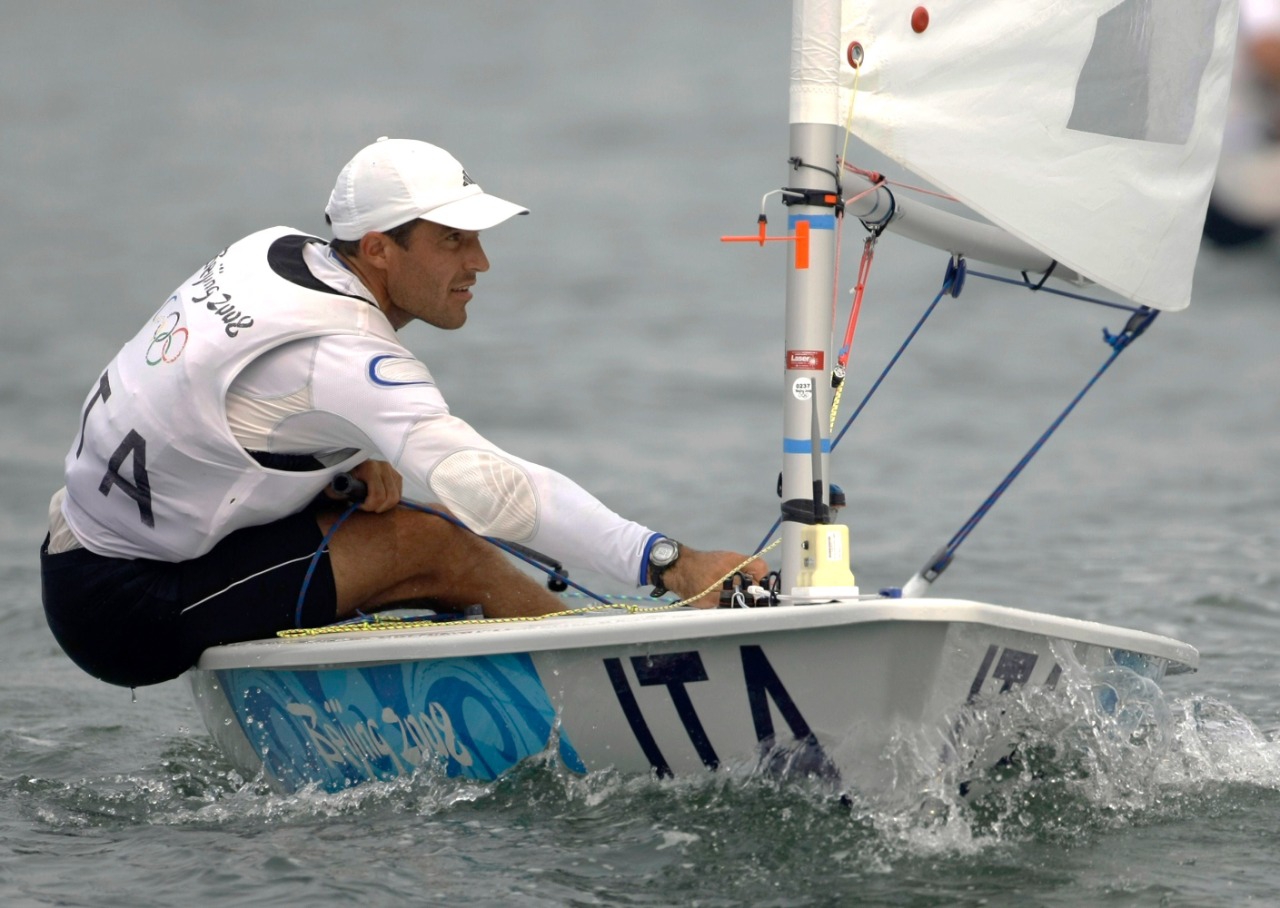 Medallista Olímpico Diego Romero Confirma Participación en Regata Caribeña en Cabarete