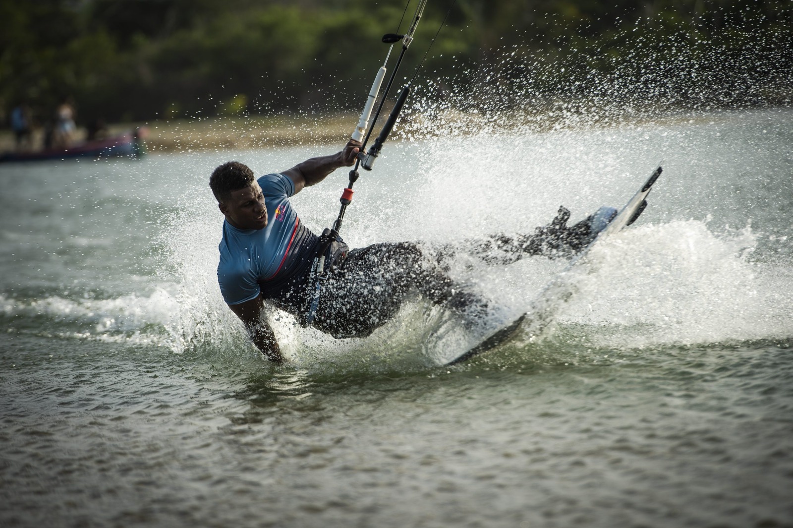 Puertoplateño Deury Corniel establece récord de Wing Foil en República Dominicana