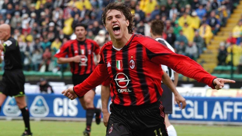 ¿Cuál ha sido el rendimiento de Hernán Crespo con el Milan?