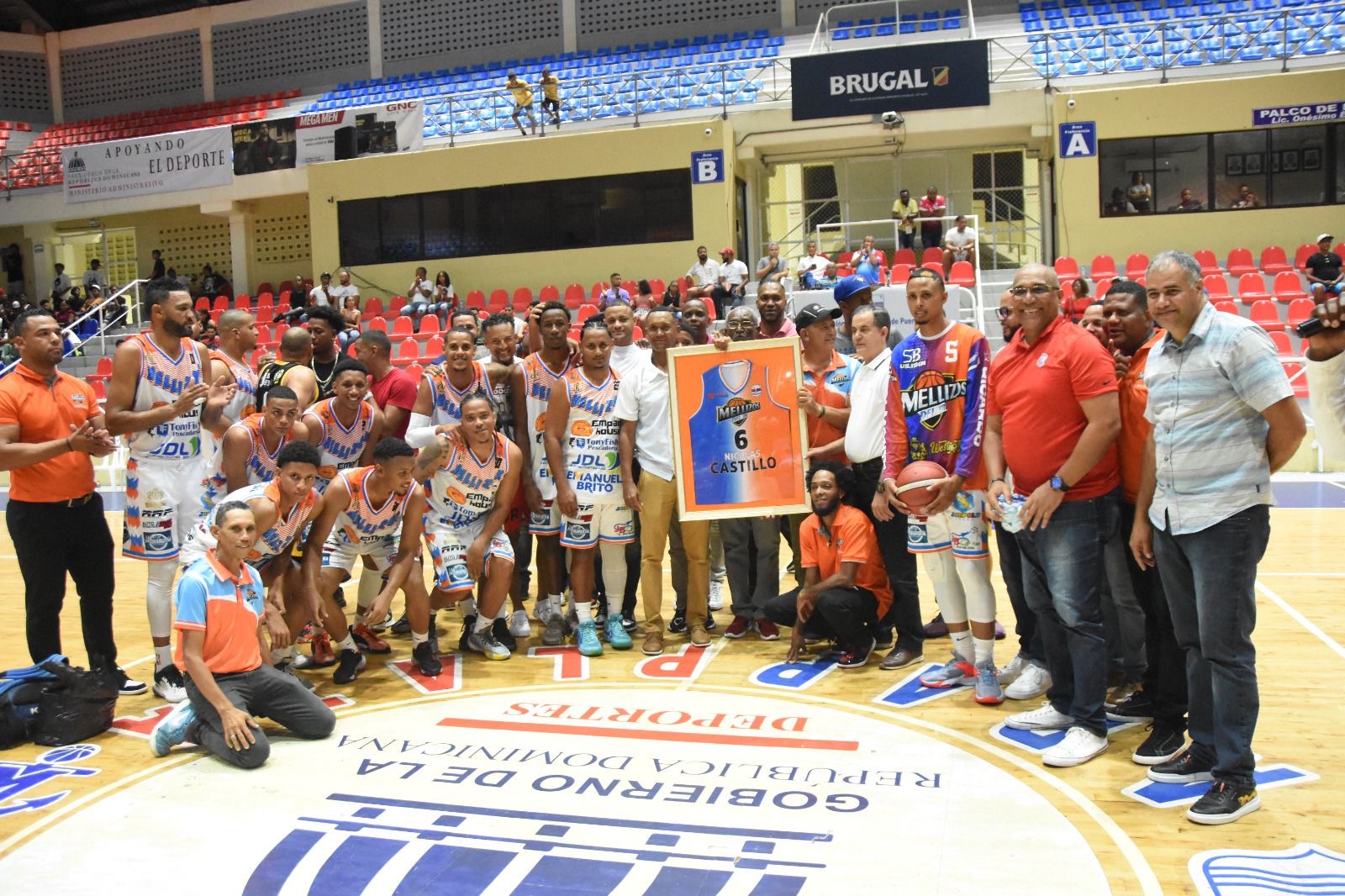 Mellizos del Sur retiran camiseta No. 6 del exjugador Nicolás Castillo