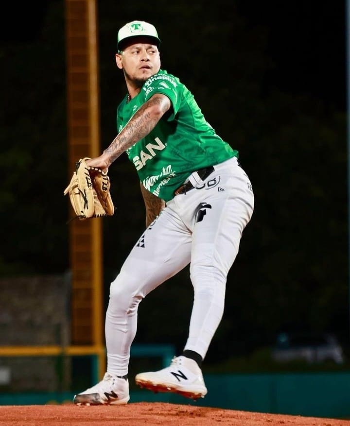 Lanzador puertoplateño Carlos Martinez ha tenido buen desempeño en béisbol mexicano