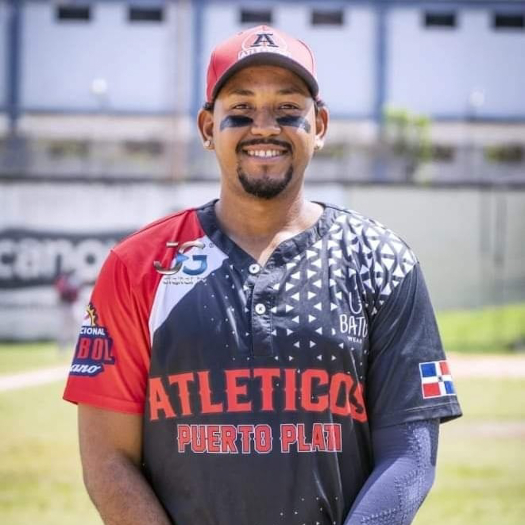 Ex pelotero de los Tigres de Detroit; José King brilla en su debut con Atléticos de Puerto Plata     