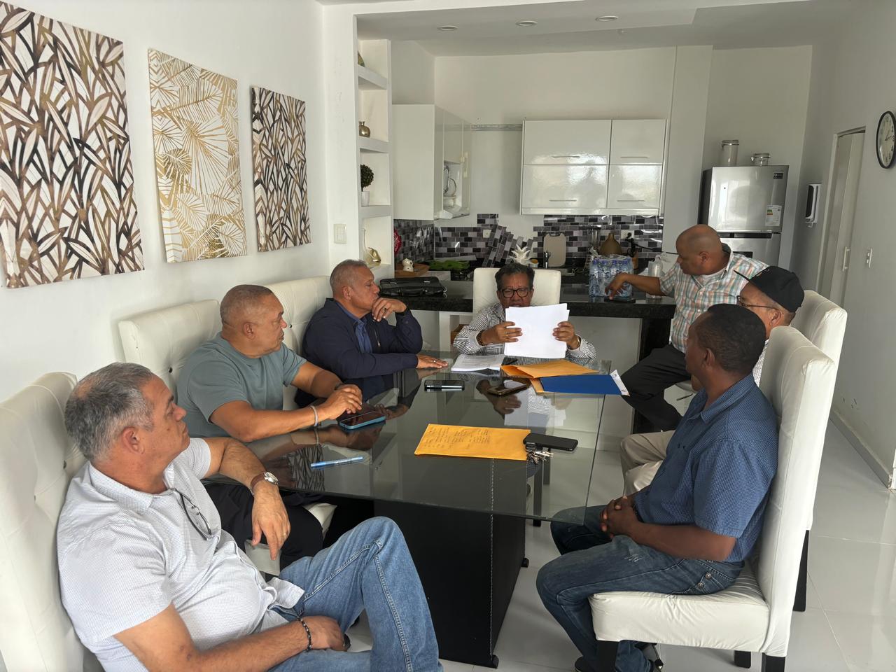 Vicepresidente de Atléticos de Puerto Plata integra nueva directiva Liga de Verano   