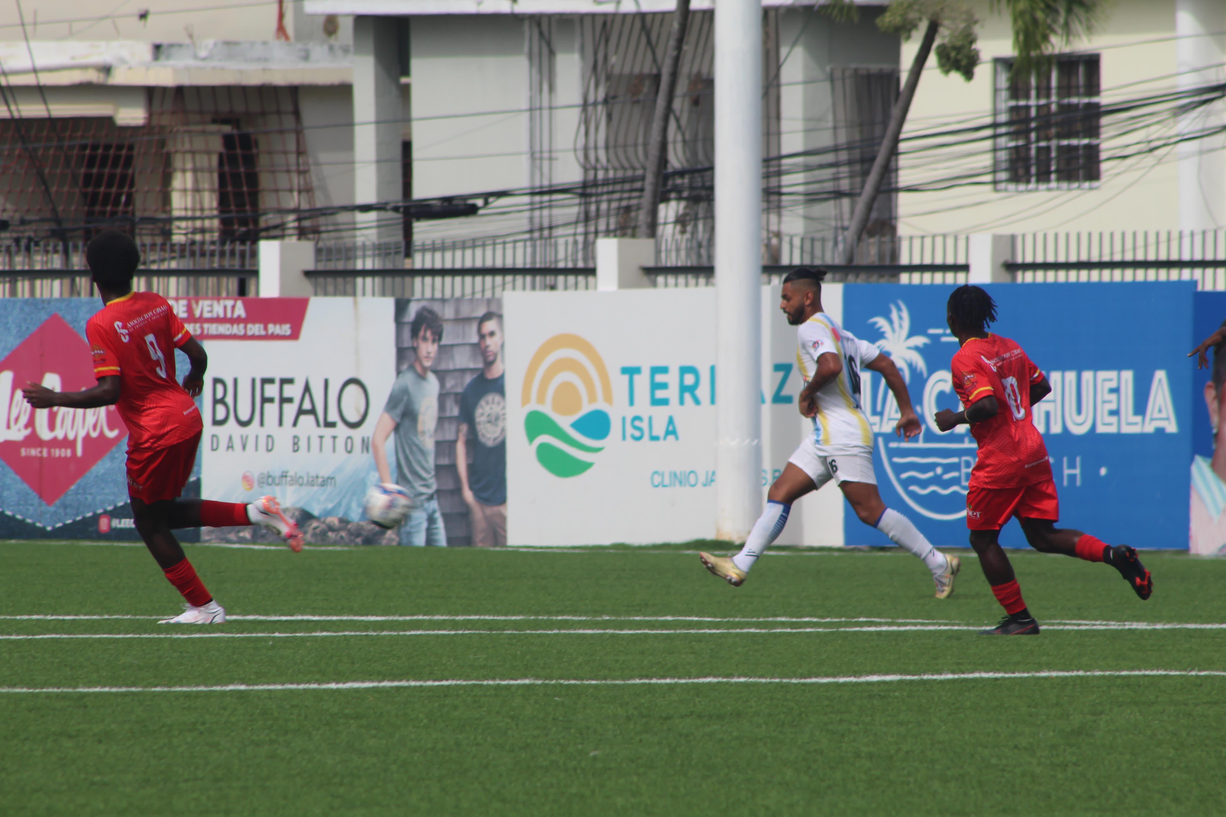 Otro milagro del Atlántico FC: empata con Vega Real y se clasifica a la Liguilla