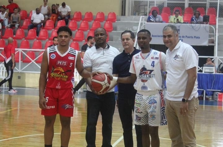 Navegantes de Puerto Plata vencen a San Sebastián de Moca en la LND 