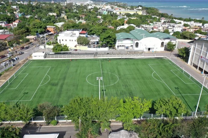 Presidente Abinader entrega estadio de fútbol Leonel Plácido de Puerto Plata  