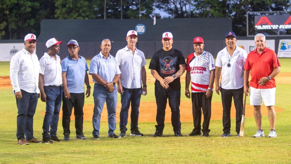 Atléticos y Arroceros dividen honores en miniserie celebrada en Puerto Plata   