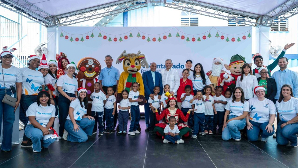 Voluntariado Banreservas lleva la Navidad a cientos de niños 