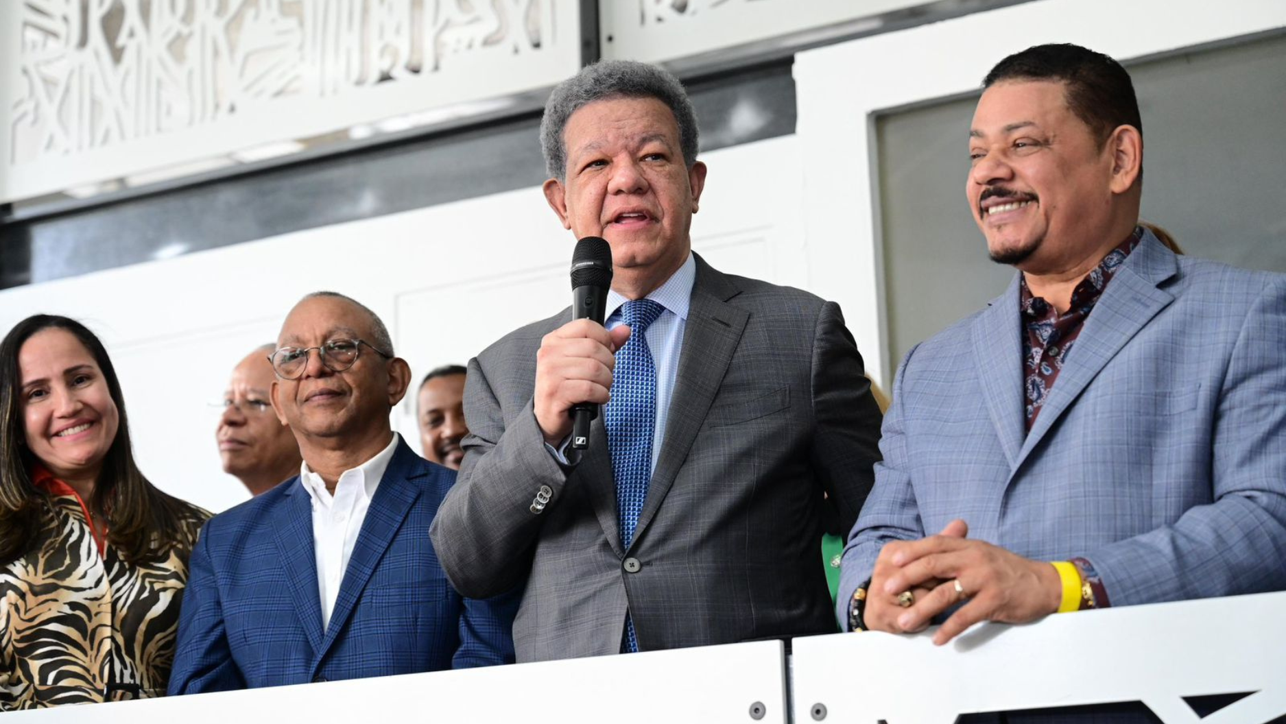 Leonel Fernández se encuentra en Nueva York, donde firmará varios convenios en beneficio de la República Dominicana