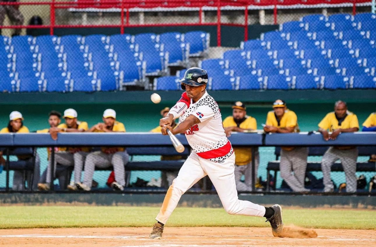    Atléticos dejan en el terreno a Granjeros en inicio de pretemporada de béisbol   