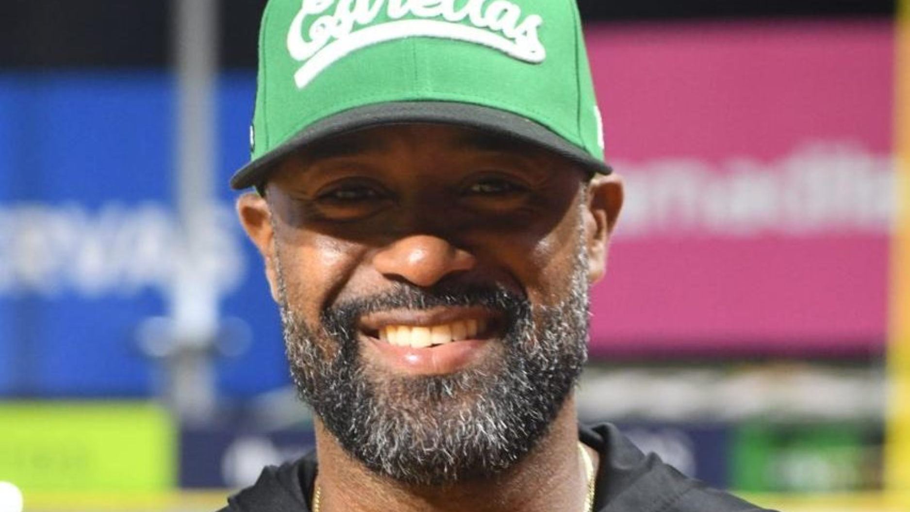          Nombran al puertoplateño Carlos Paulino dirigente interino de Estrellas Orientales   