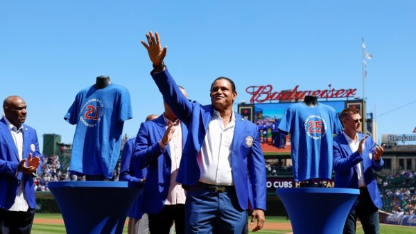     Alegría por exaltación del dominicano Sammy Sosa al Salón de la Fama de los Cachorros de Chicago  