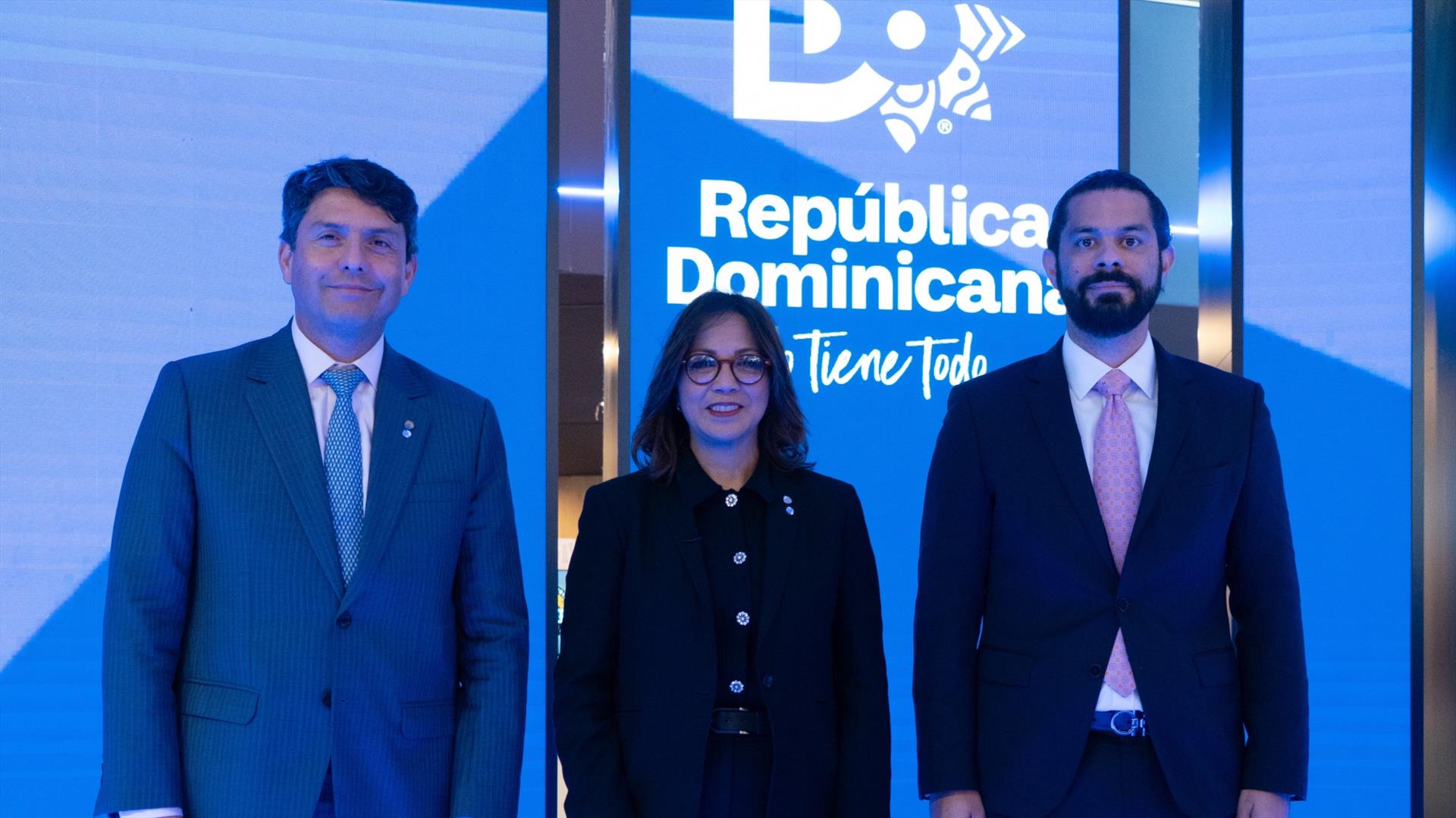 BHD y Asociación Dominicana de Turismo Deportivo anuncian acuerdo para impulsar el desarrollo turístico deportivo