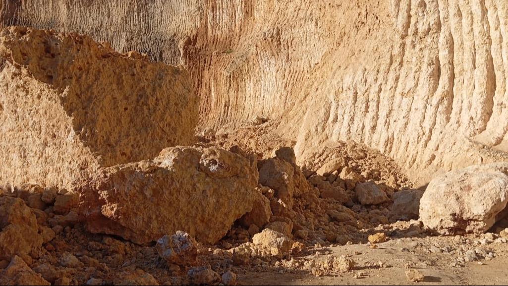 Medio Ambiente emite informe sobre derrumbe en la mina El Cangrejo en Sosúa