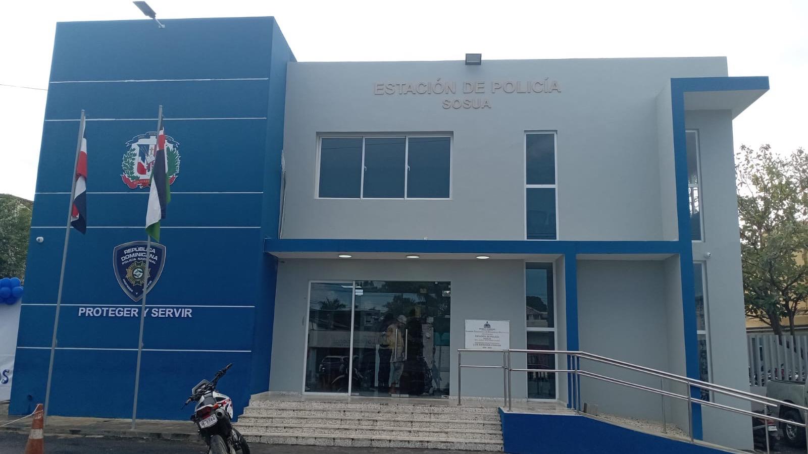 Policía apresa a nacional haitiano tras ocupársele dólares falsos en Sosúa