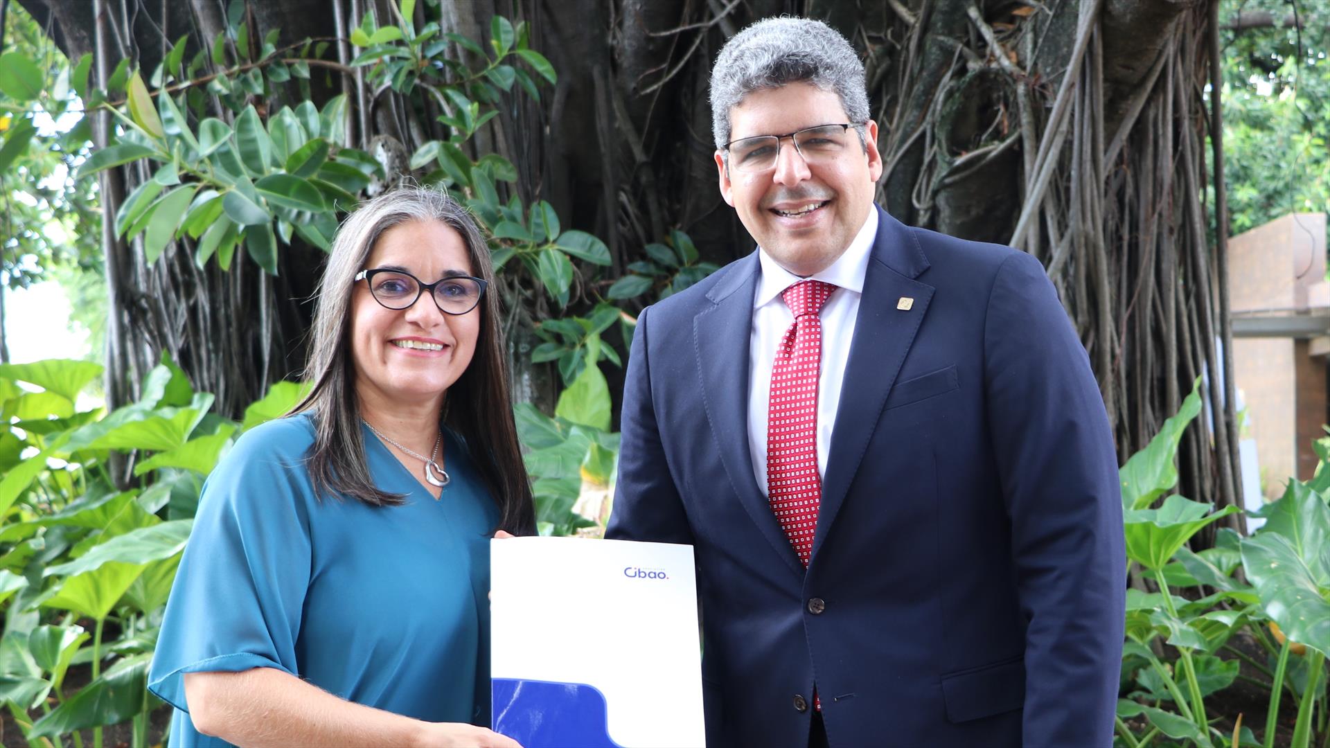 PNUD y Asociación Cibao firman acuerdo para impulsar inclusión financiera en RD