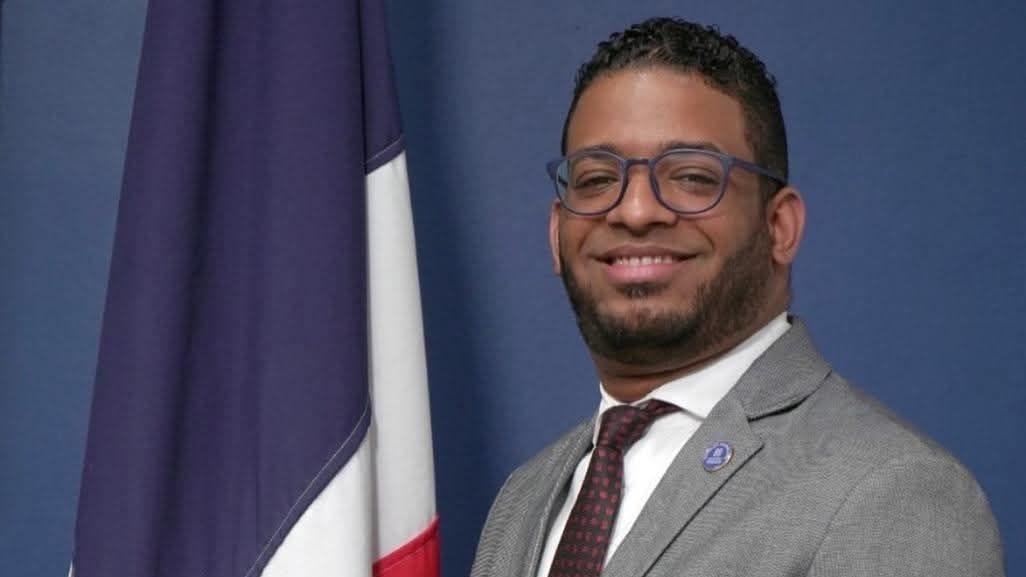 Designan magistrado puertoplateño Warlyn Tavarez como fiscal adjunto en Procuraduría Antidrogas