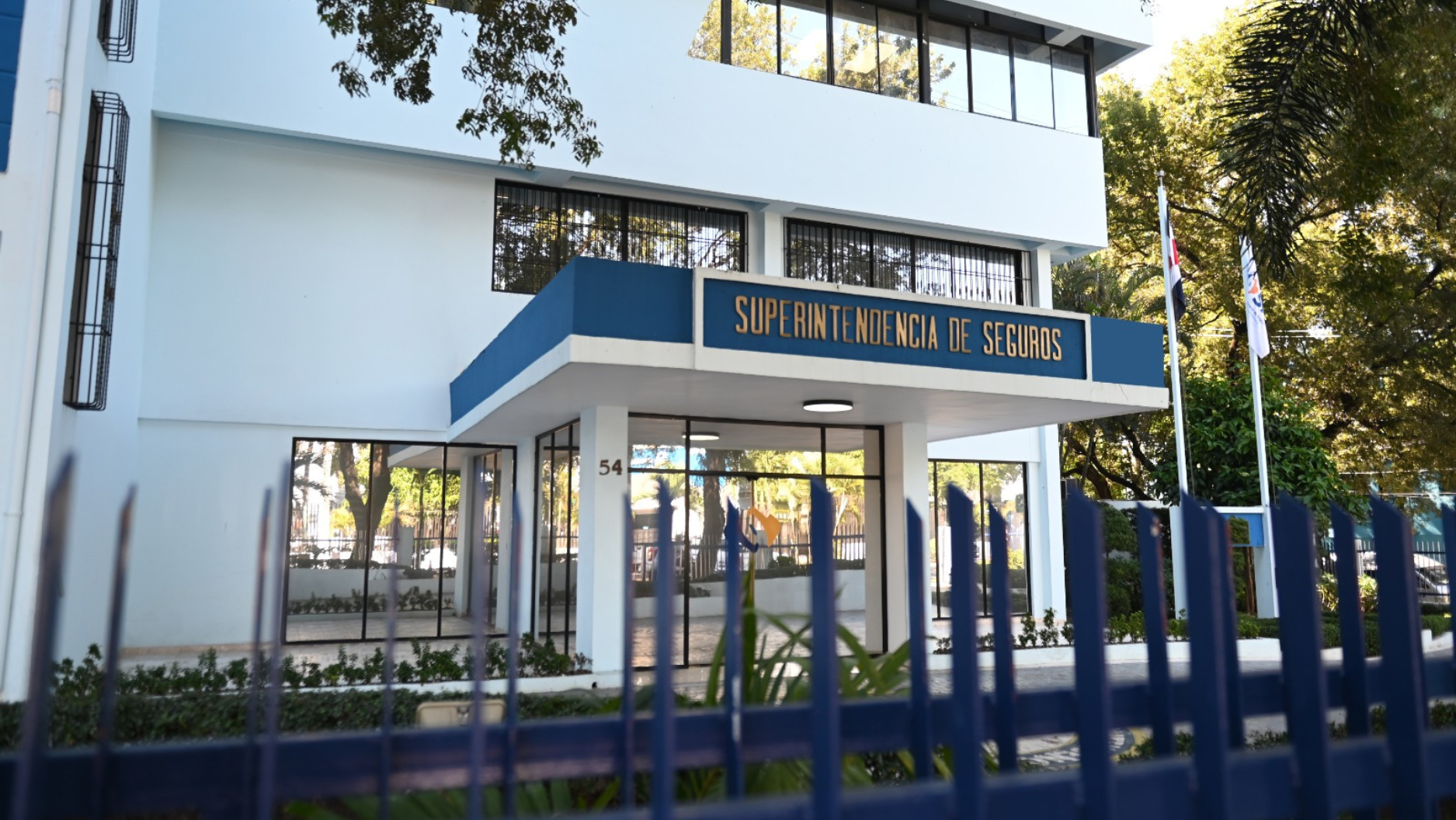 Superintendencia de Seguros destaca solidez y crecimiento sostenido del mercado asegurador dominicano