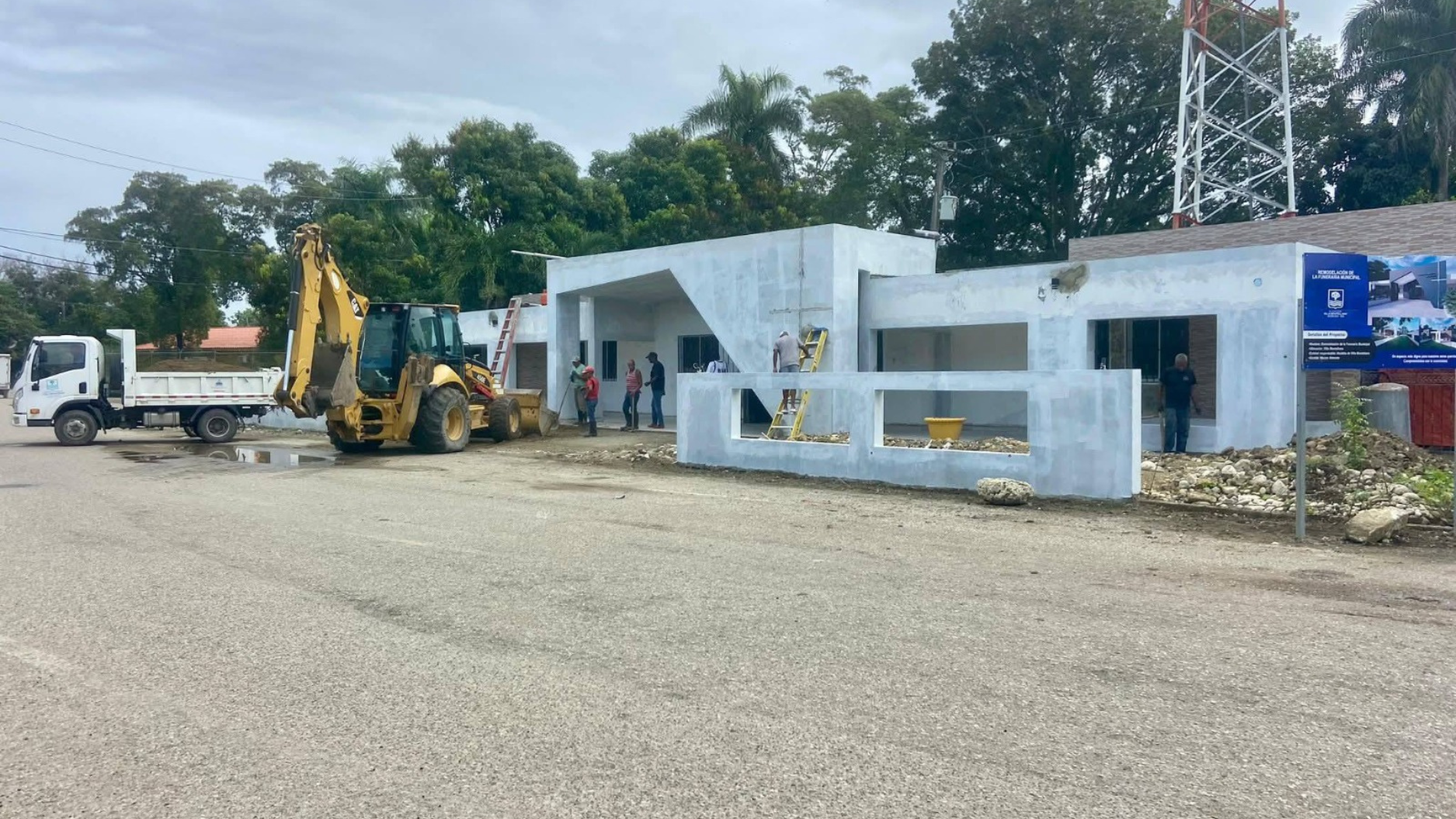 Cabildo de Villa Montellano avanza en la fase final de remodelación a Funeraria Municipal   