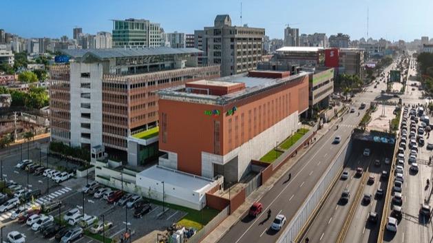 BHD introduce primeros contratos bancarios en formato audible para clientes con discapacidad visual