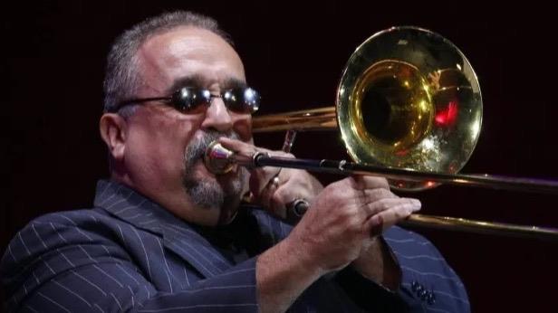 Gran preocupación por estado de salud del legendario músico latino Willie Colón
