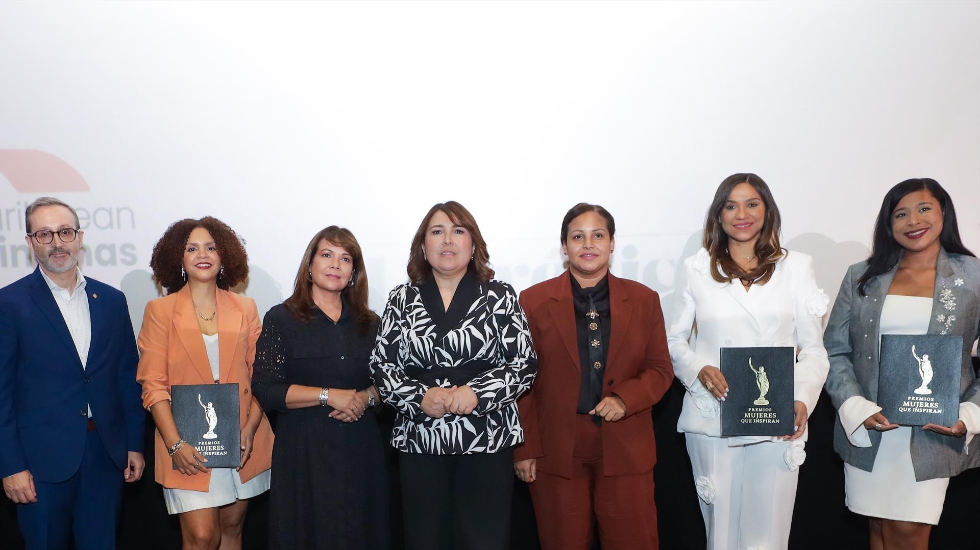 Premio Mujeres que Inspiran anuncia nominadas a Mujer Líder del Año y Liderazgo Digital